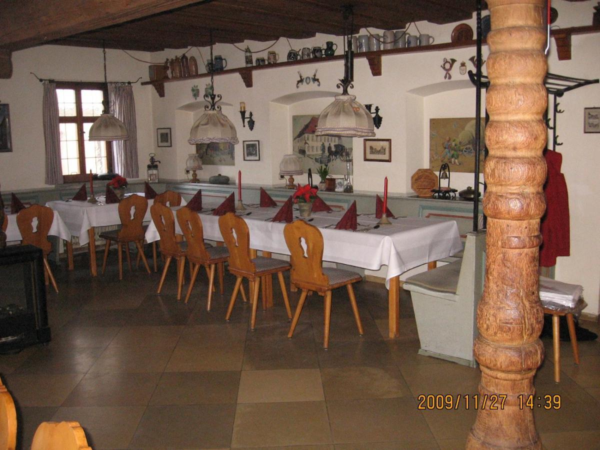 Alte Poststation Goldener Hirsch Hotel Emskirchen Buitenkant foto